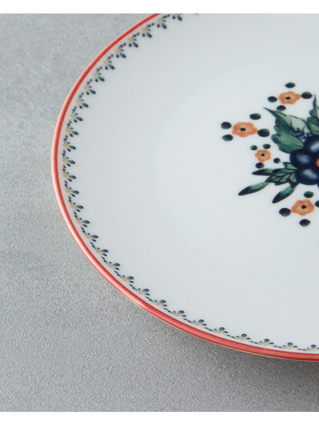 Beyaz Whimsical Bone Porselen Pasta Tabağı 19 cm Renkli-2