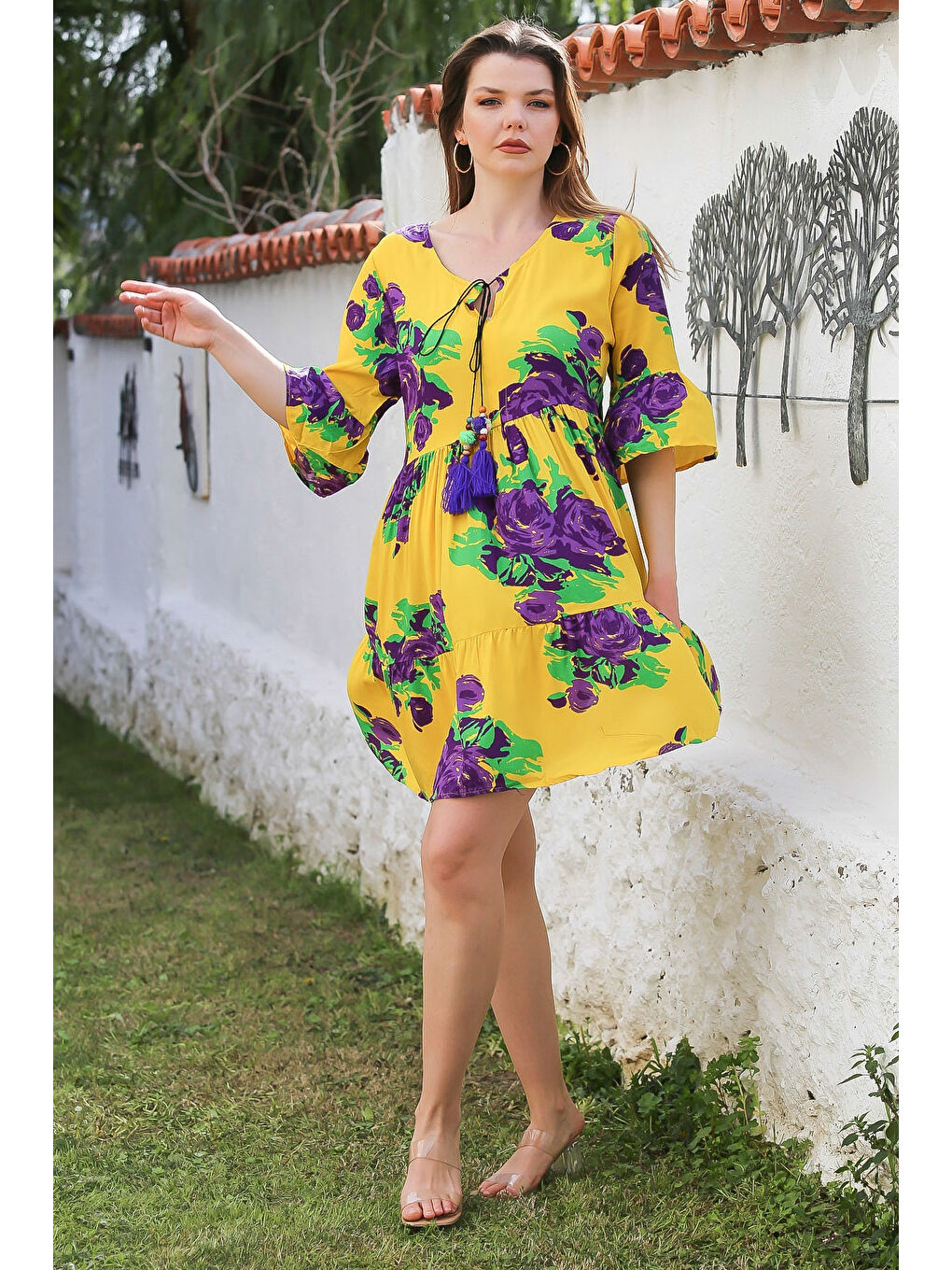 Sarı Havuz Yaka Fırfırlı Kol Bağlamalı Eteği Fırfırlı Püsküllü Casual Viskon Dokuma Elbise 95 52-5