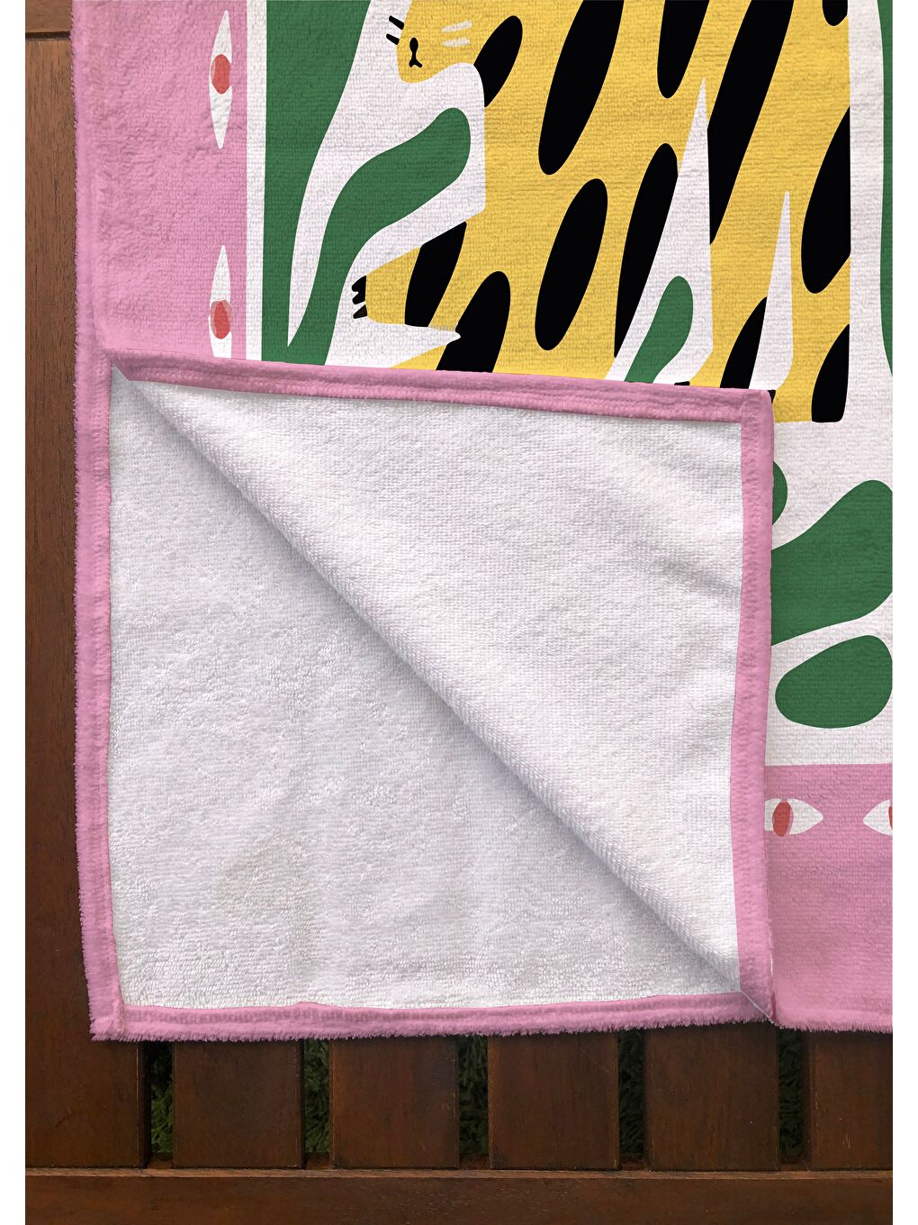 Karışık Renkli Desenli Havlu 75x150 cm   Plaj   Banyo Kullanımına Uygun   Hızlı Kuruyan Yumuşak Kumaş-1