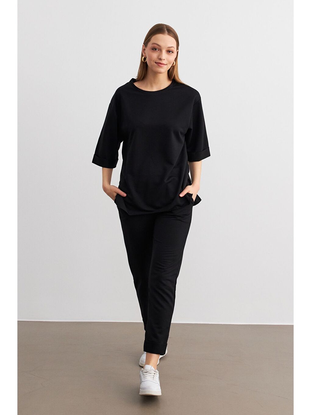 Kadın Siyah Bisiklet Yaka Duble Kol ve Paça Alt Üst Takım-5