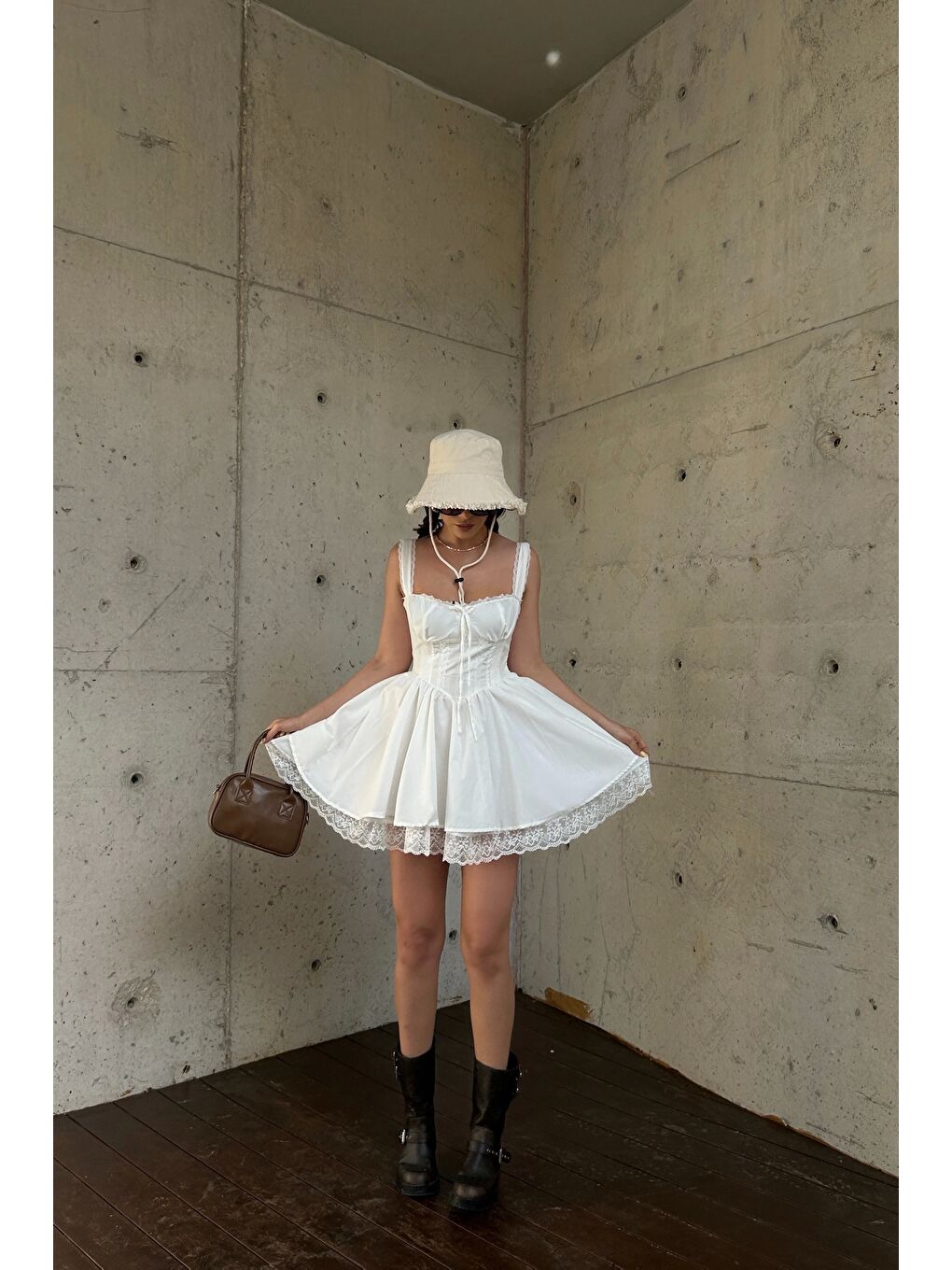 Kadın Beyaz Askılı Dantel Detay Elbise 1041-2293-6