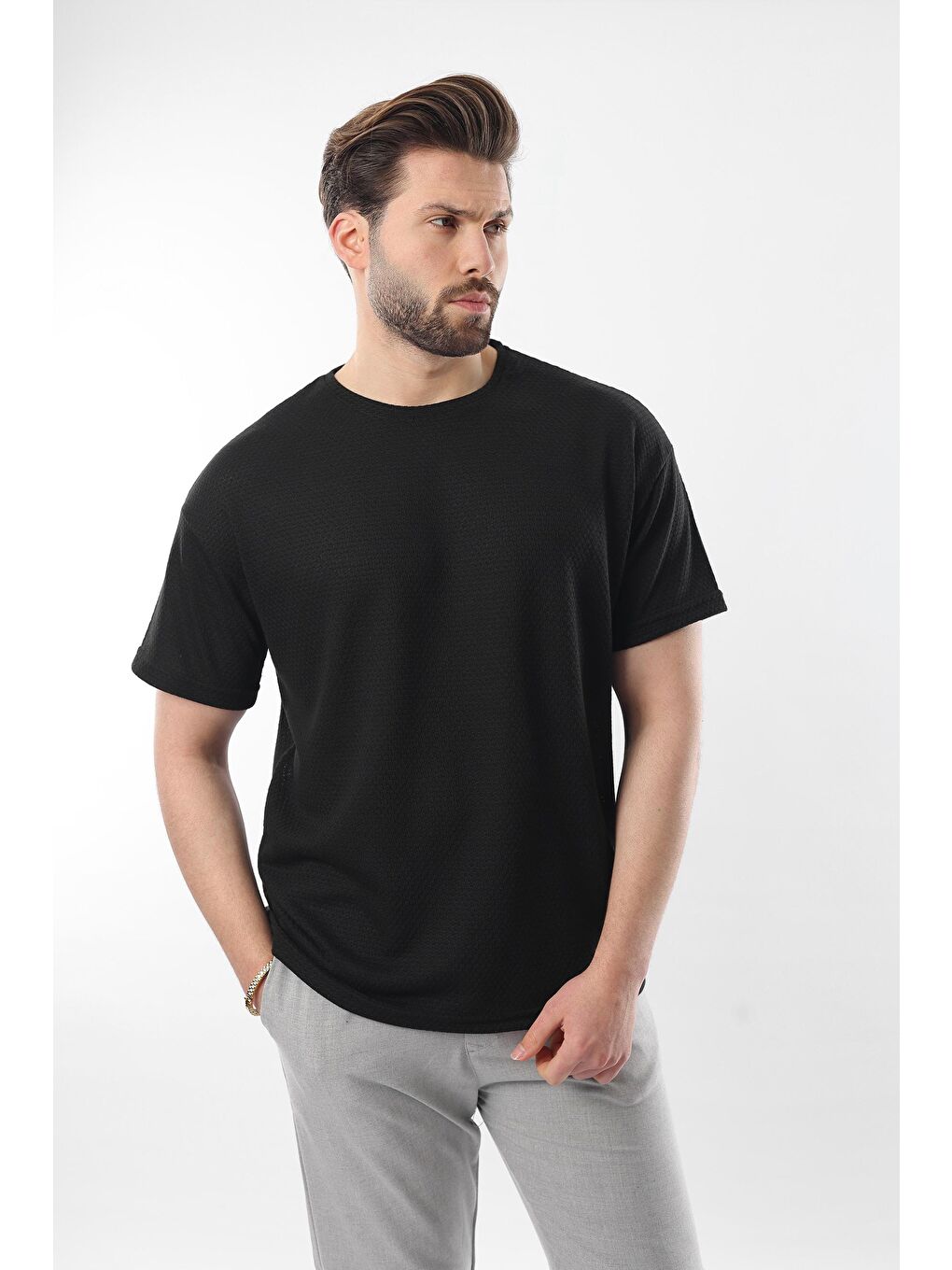 Siyah Bisiklet Yaka Erkek Tişört E7128-2