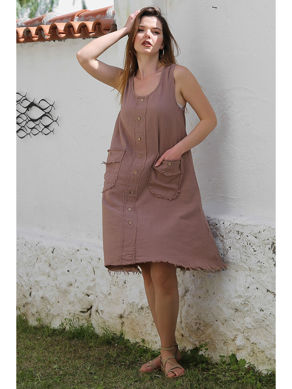 Kahverengi Açık Kahve Havuz Yaka Kolsuz Düğmeli Cepli Yıkamalı Pis Dikişli Casual Dokuma Elbise 105 55-3