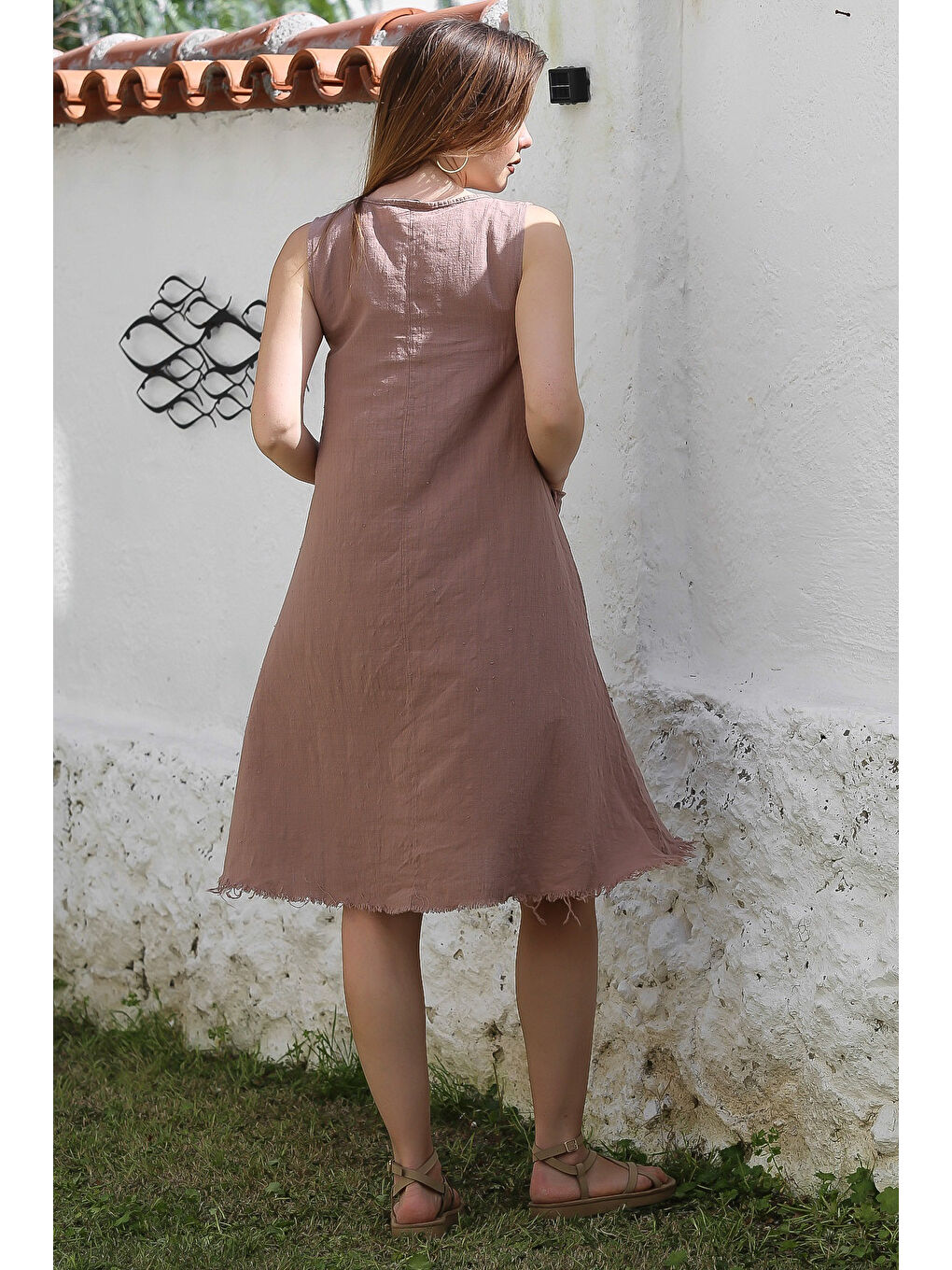 Kahverengi Açık Kahve Havuz Yaka Kolsuz Düğmeli Cepli Yıkamalı Pis Dikişli Casual Dokuma Elbise 105 55-4