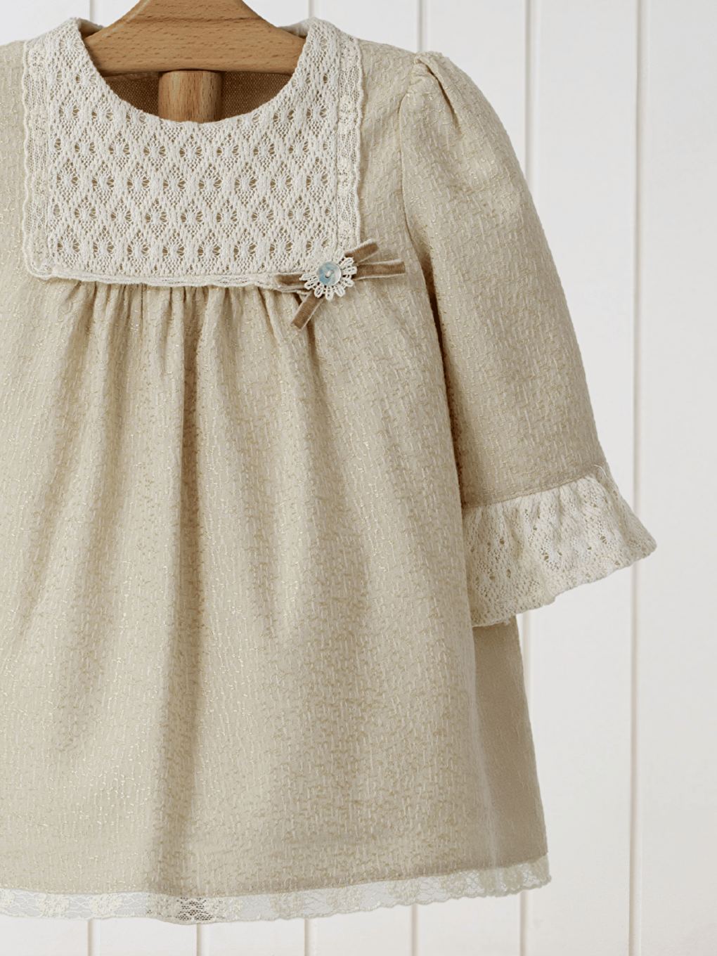 Bej Bisiklet Yaka Uzun Kollu Dantel Detaylı Kız Bebek Elbise-2
