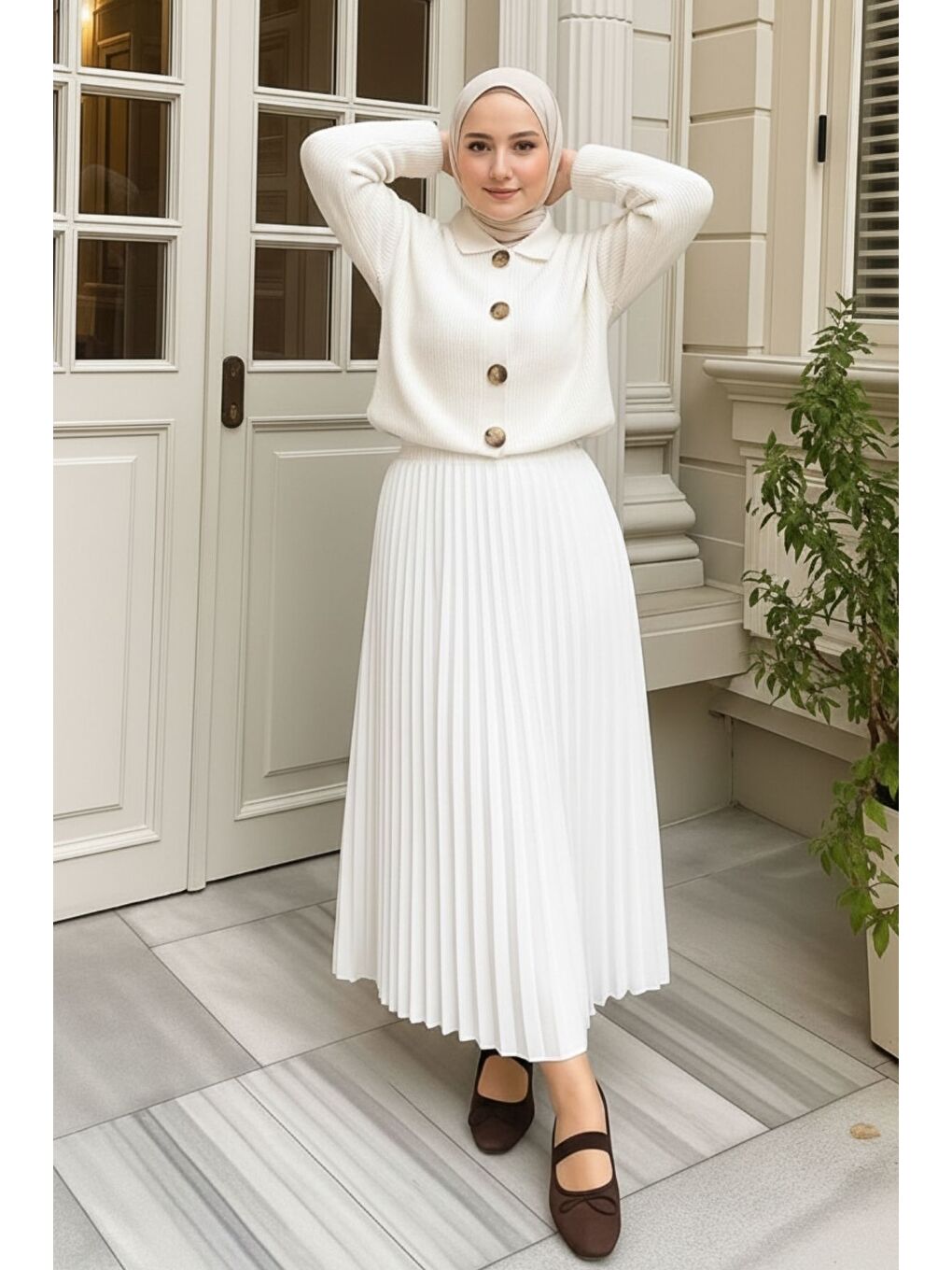 Beyaz Piliseli Etek-4