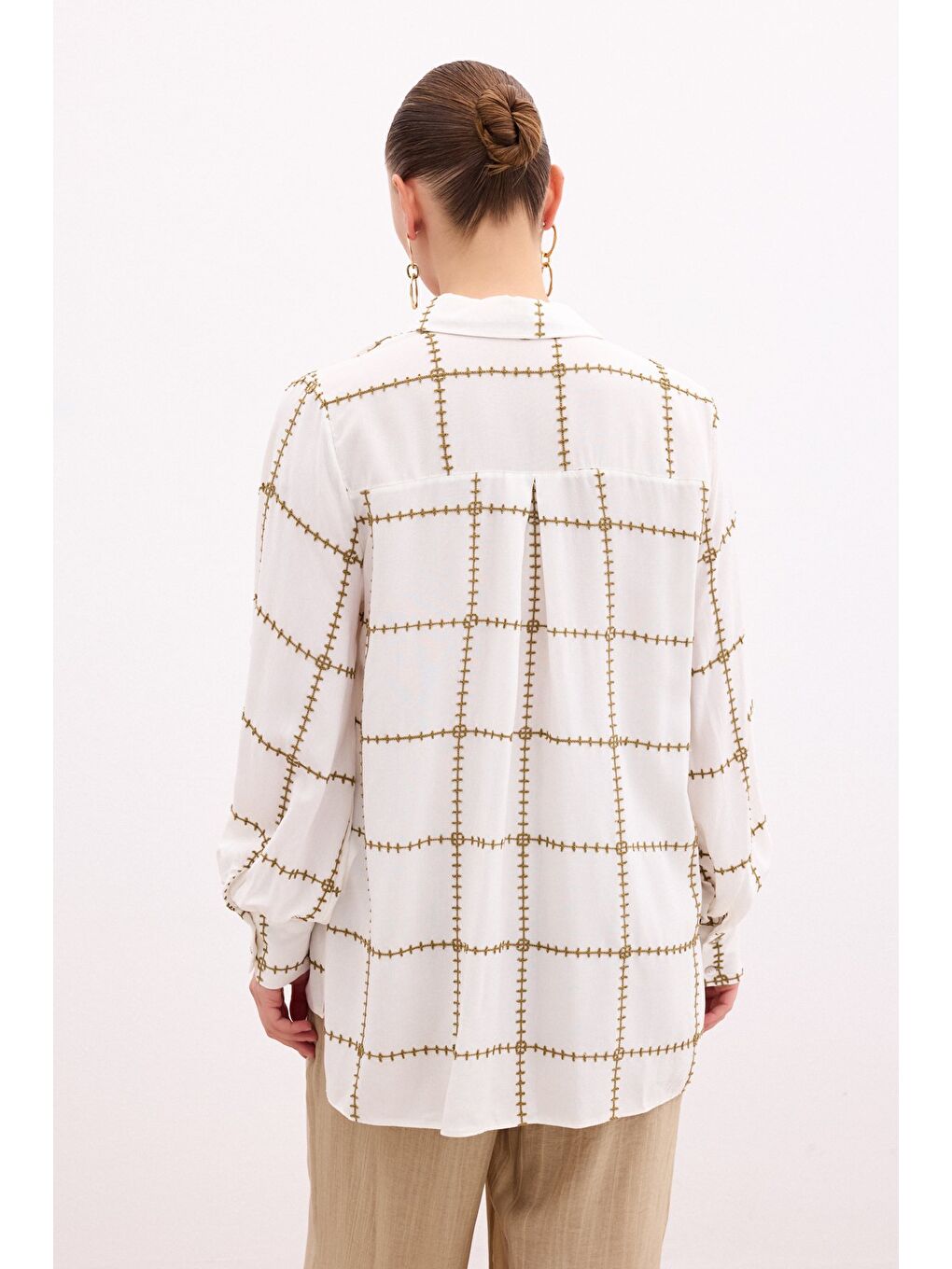 Nakış Detaylı Viskon Gömlek - Haki-7