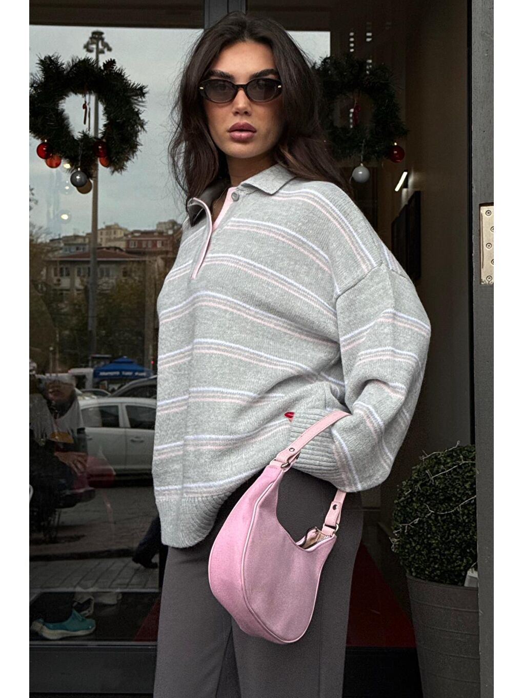 Gri Çizgili Düğmeli Polo Yaka Kazak Mg2357-5