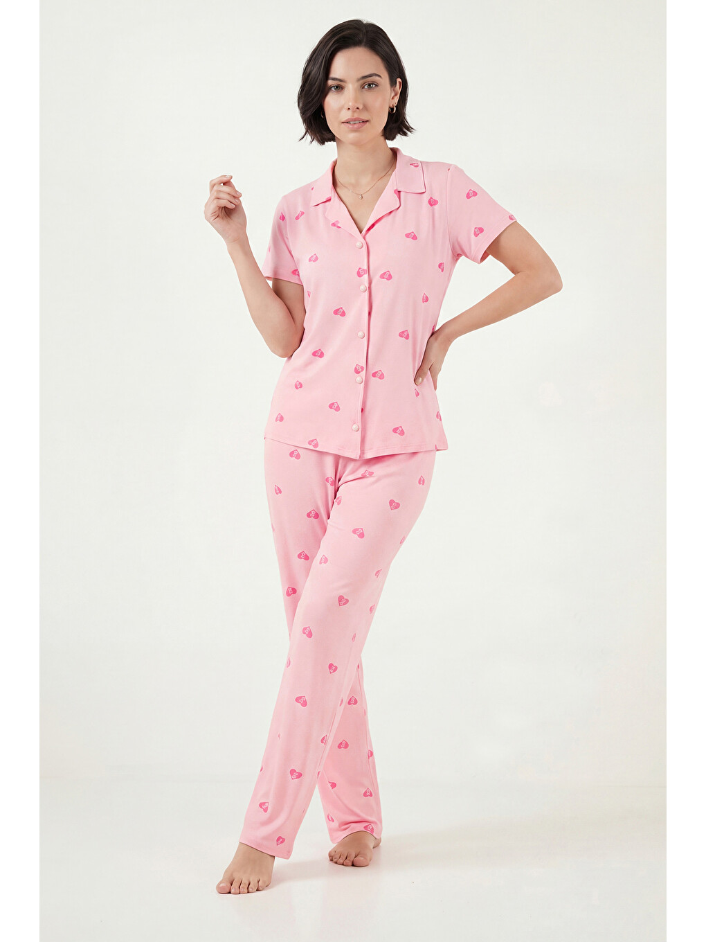 Pembe Desenli Yumuşak Dokulu Regular Fit Düğmeli Kısa Kollu Kadın Pijama Takımı 65750101Y-1