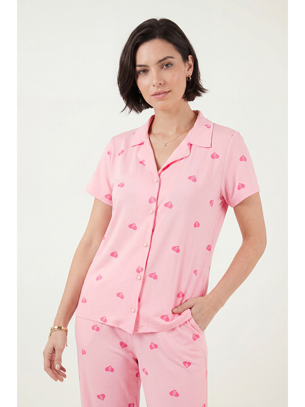 Pembe Desenli Yumuşak Dokulu Regular Fit Düğmeli Kısa Kollu Kadın Pijama Takımı 65750101Y-3