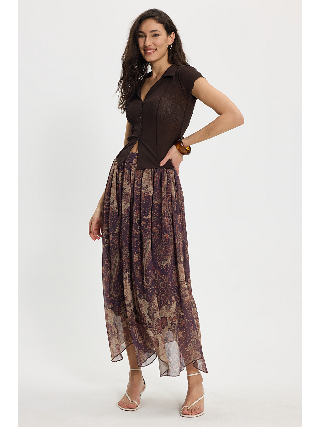 Kahverengi Kadın Slim Fit Dar Kesim Kısa Kollu Gömlek Yaka Koyu Kahve Gömlek-7
