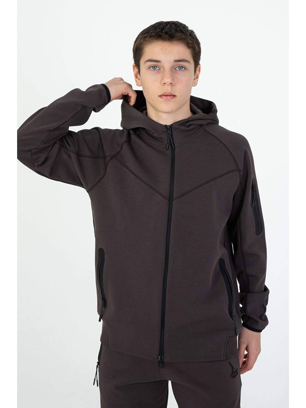 Kahverengi Kapüşonlu Elastanlı Eşofman Takımı-2