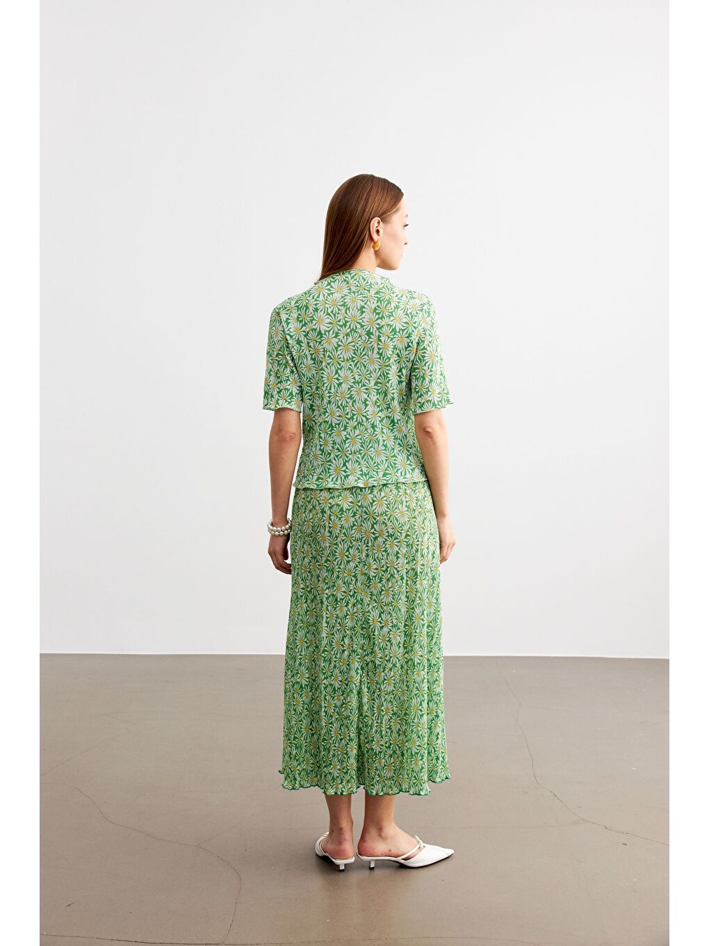 Kadın Yeşil Flower Desen Pliseli Boğaz Detay Bluz Uzun Etekli Takım-5