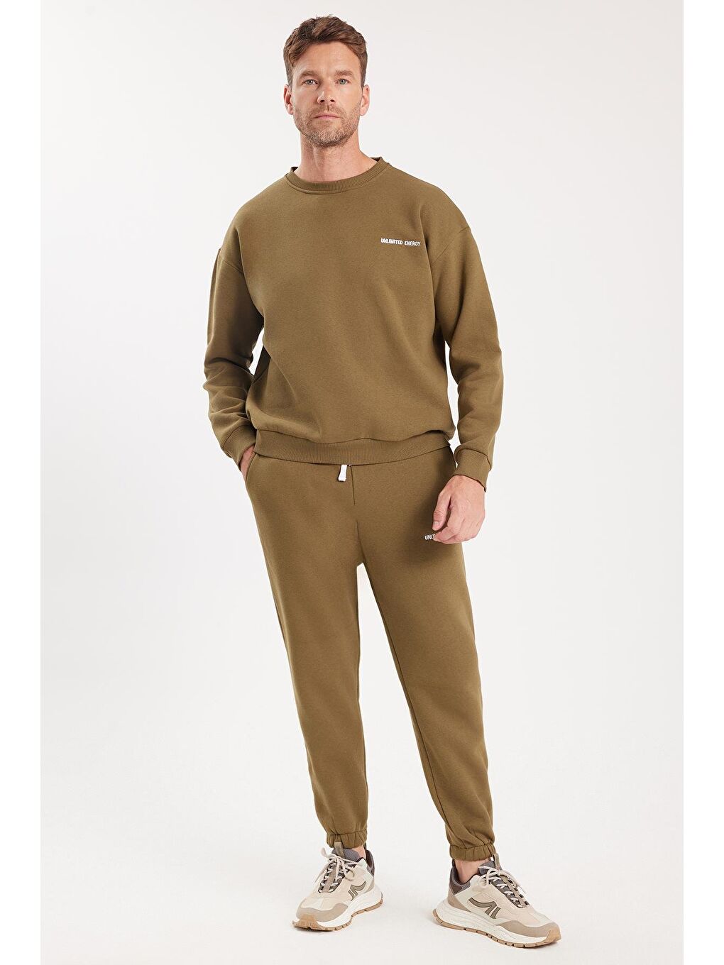 Erkek Relax Fit Pamuklu 3 İplik Yumuşak Dokulu İçi Polarlı Bisiklet Yaka Haki Eşofman Takımı-4