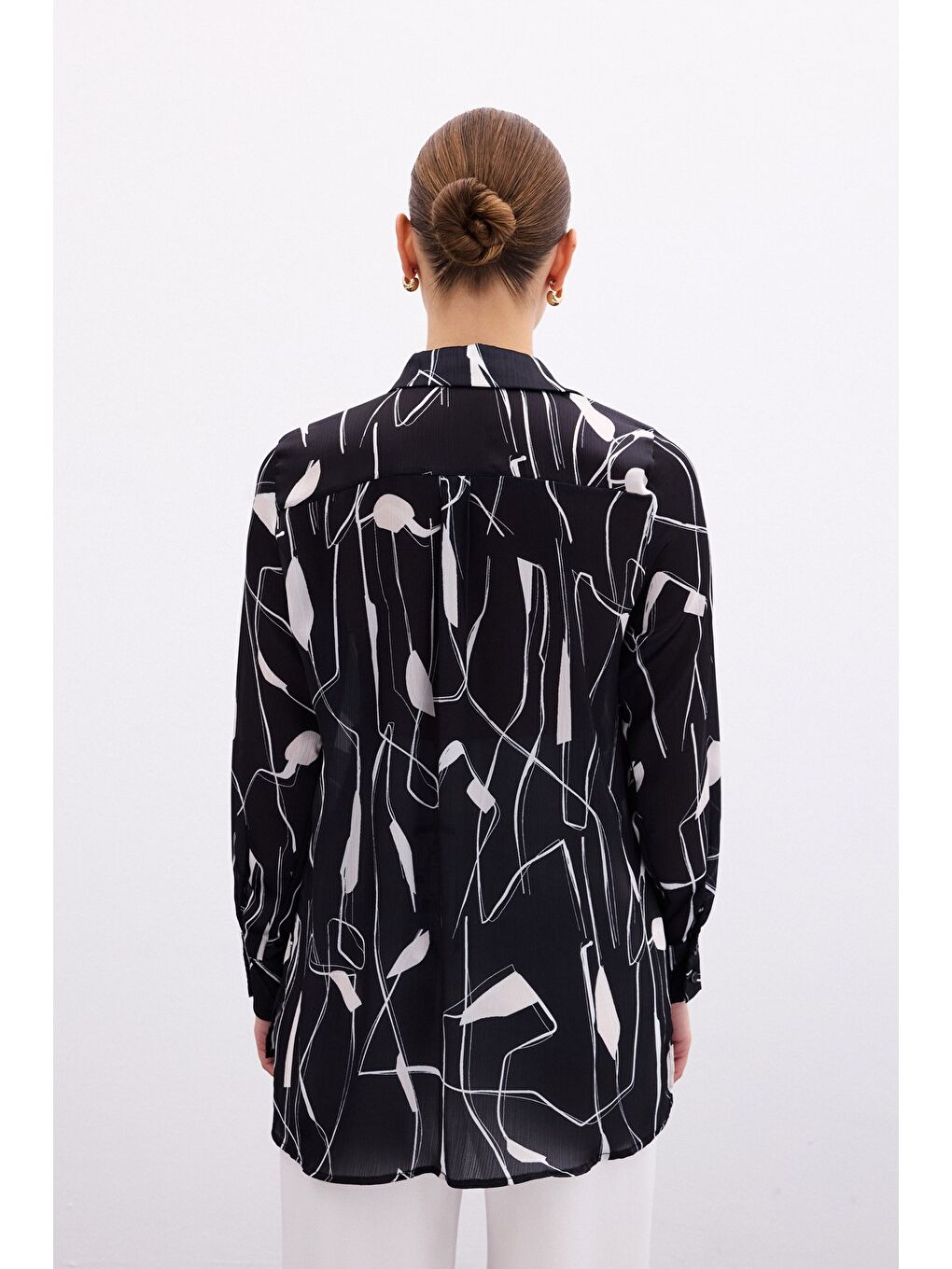 Yırtmaç Detaylı Gömlek - Siyah-6