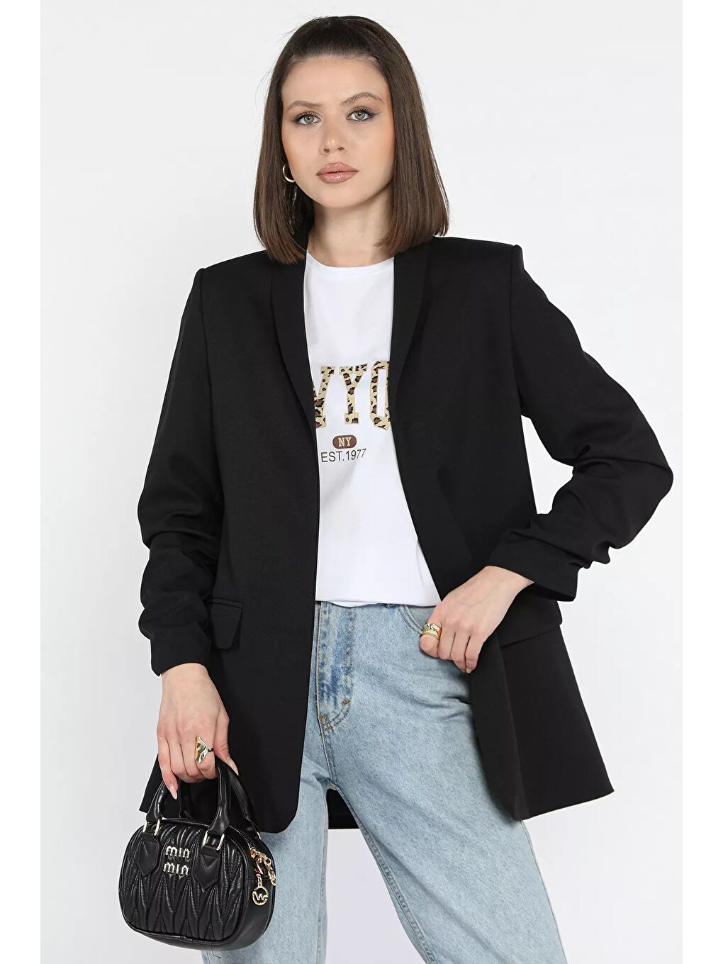 Siyah Kol Büzgülü Kadın Blazer Ceket