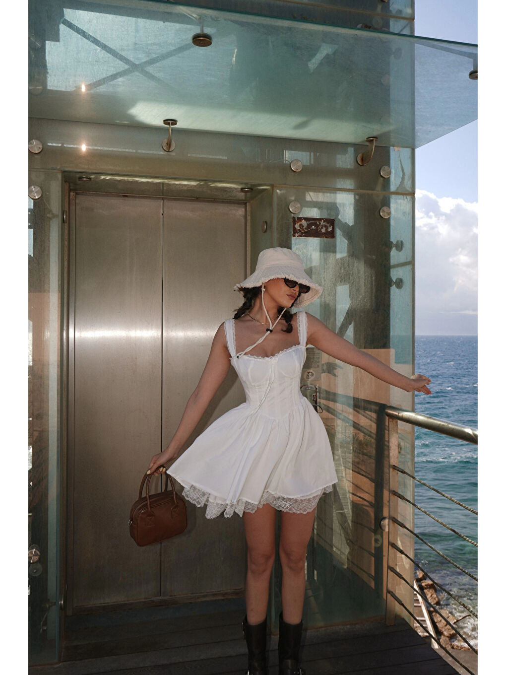 Kadın Beyaz Askılı Dantel Detay Elbise 1041-2293-10