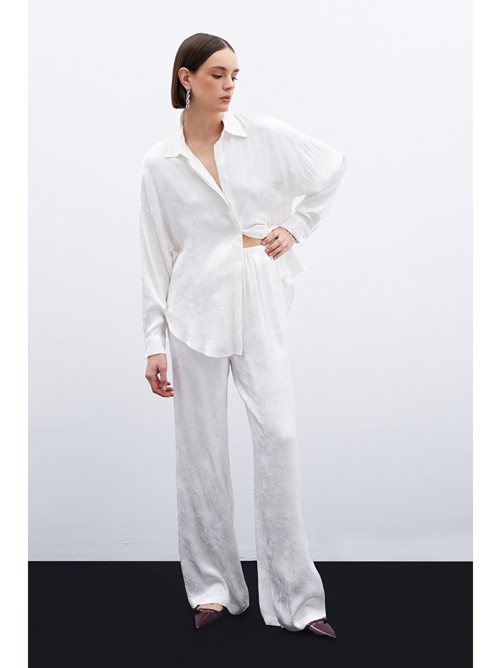 Jakarlı Saten Pantolon - Ekru-1