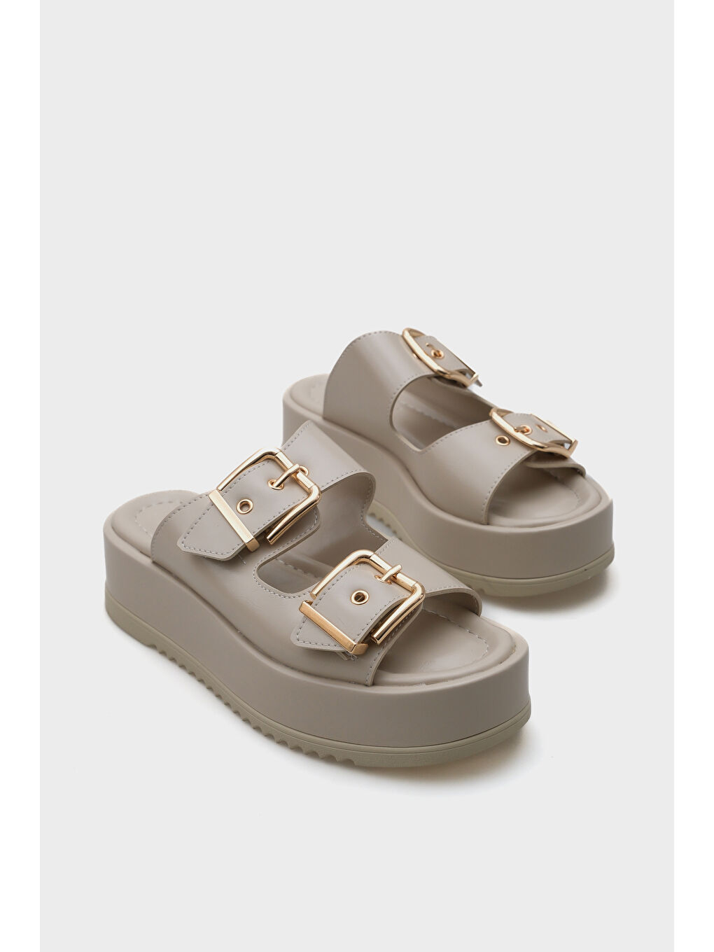 Bej Marley Çift Tokalı Dolgu Topuklu Kadın Terlik-1