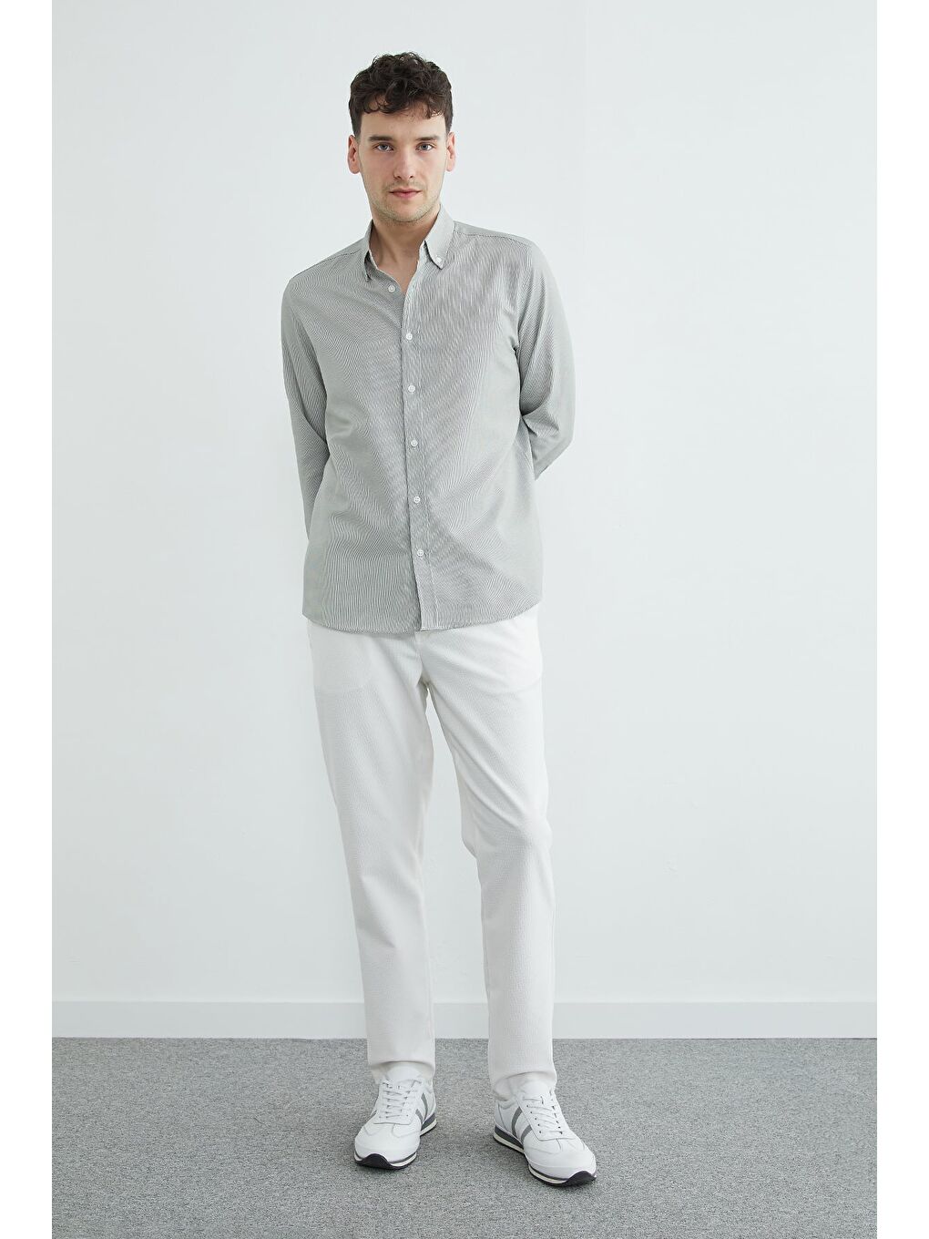 Haki Çizgili Düğmeli Uzun Kol Gömlek-4