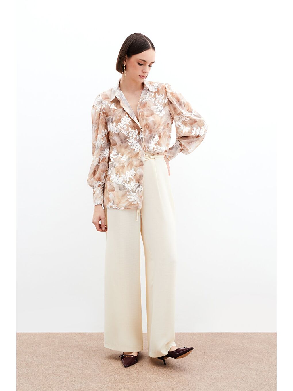 Bej Nakışlı Balon Kol Gömlek - Vizon-1