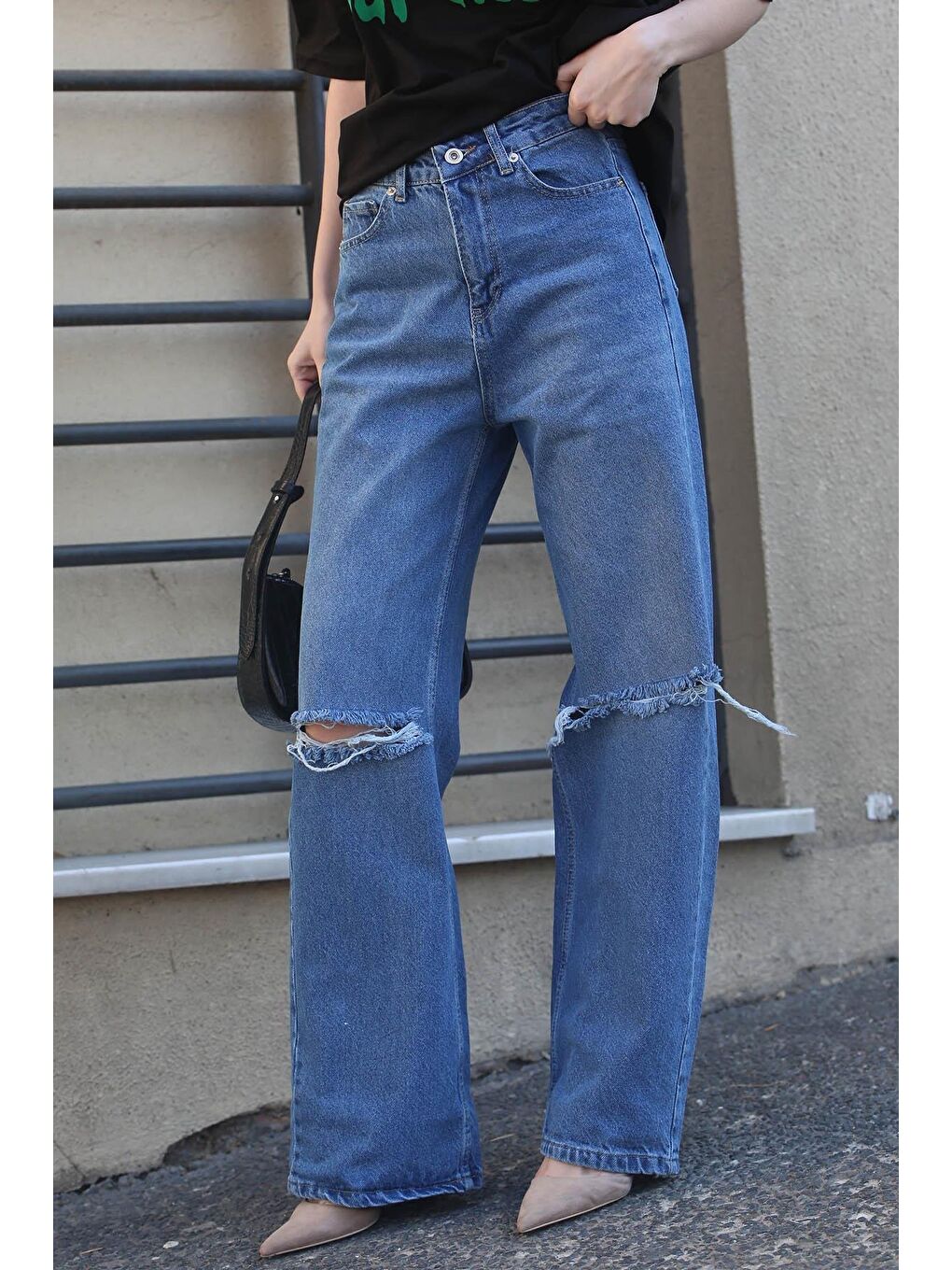 Mavi Yırtıklı Straight Leg Jean Mg1161-7