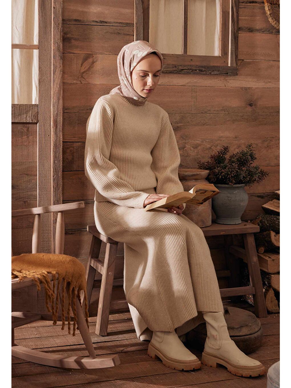 Pembe Luna Desen Pamuk İpek Eşarp Pudra-2