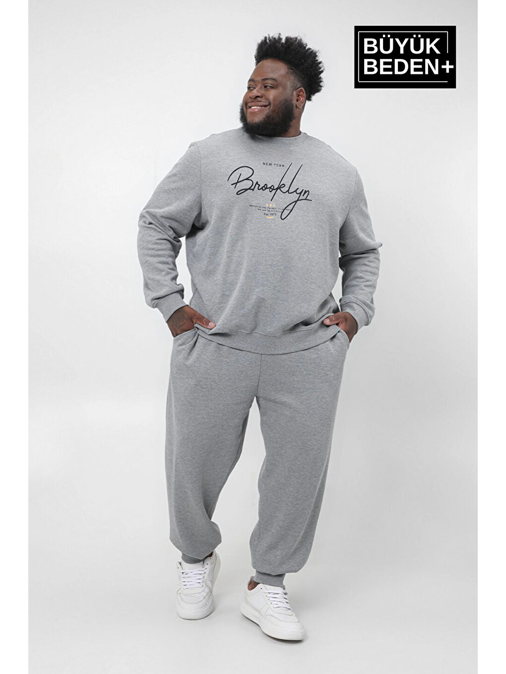 Gri El Yazılı Brooklyn Baskılı  İnce Bisiklet Yaka Erkek Büyük Beden Sweatshirt SPR25BSW59