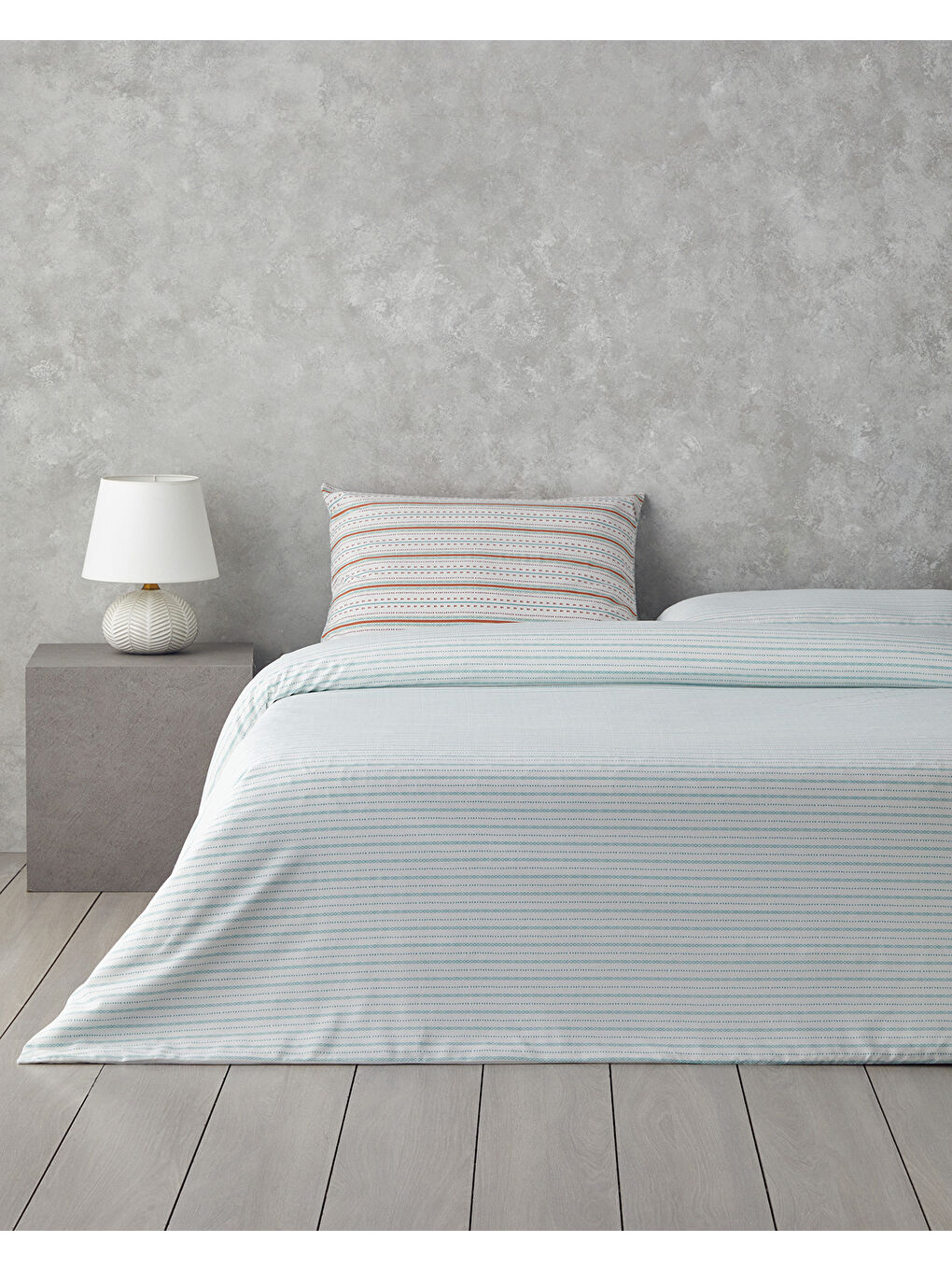 Yeşil Rhythmic Line Kolay Ütülenir Çift Kişilik Nevresim Takımı 200x220 cm Turuncu-yeşil-1