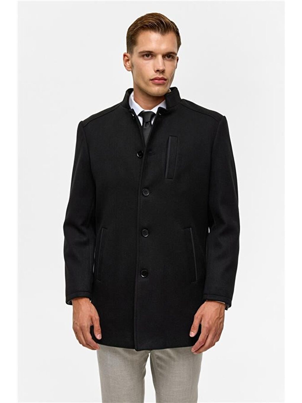 Siyah Regular Düz Hakim Yaka Kaban-1