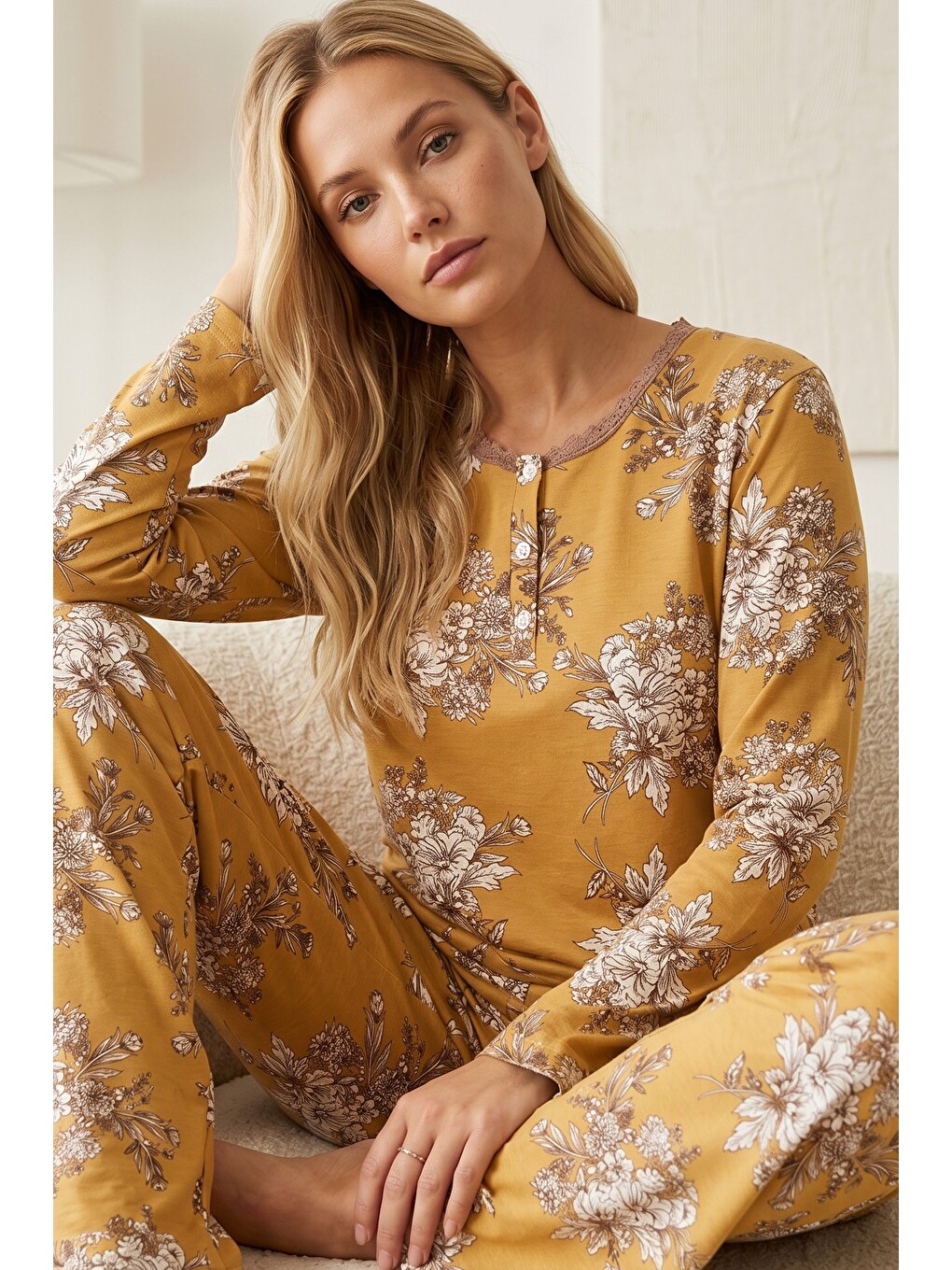 Sarı Düğmeli Pamuklu Elastanlı Örme Pijama Takım26240350