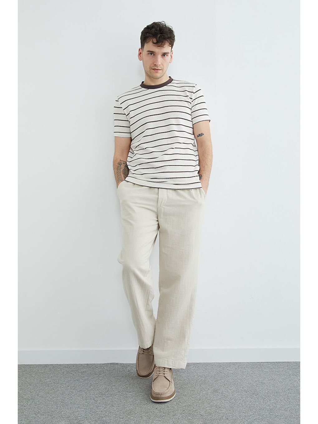 Bej Beli Bağcıklı Müslin Keten Görünümlü Pantolon-2