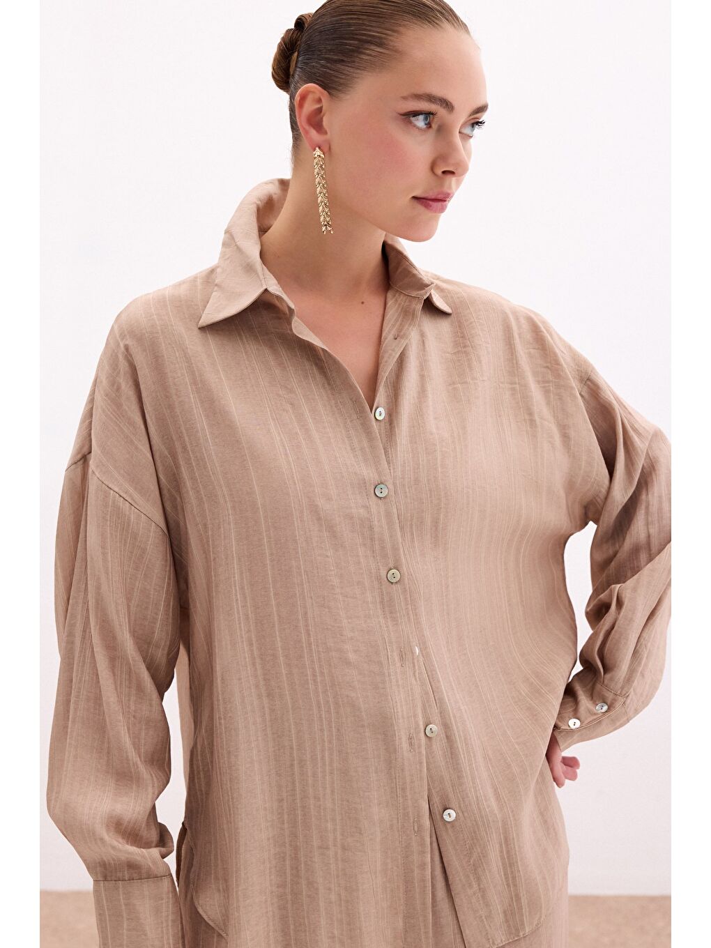 Kahverengi Salaş Gömlek - Camel-4