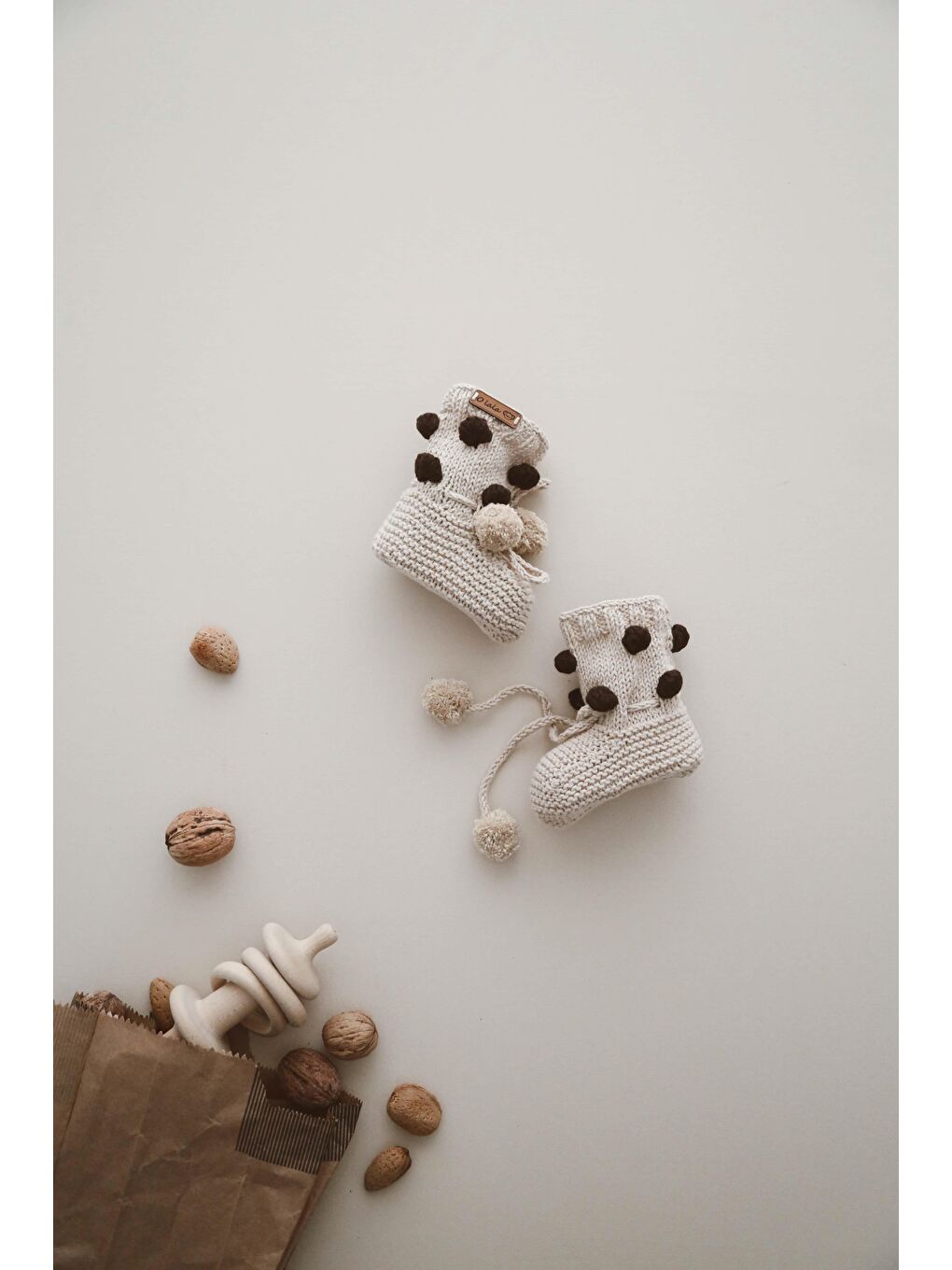Bej Ponponlu Örgü Patik Bebek 0-12 Ay-3