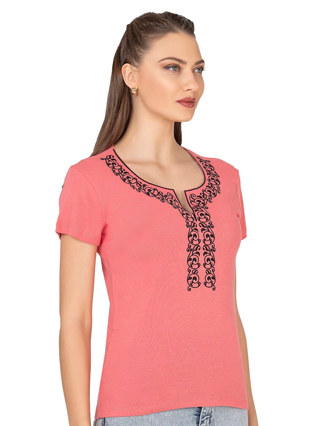 Pembe Kadın Nakış Detaylı Kısa Kol Pamuklu Bluz | Somon 21191-2