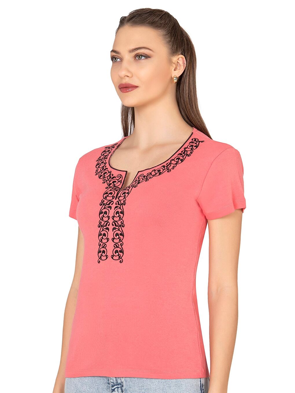 Pembe Kadın Nakış Detaylı Kısa Kol Pamuklu Bluz | Somon 21191-3