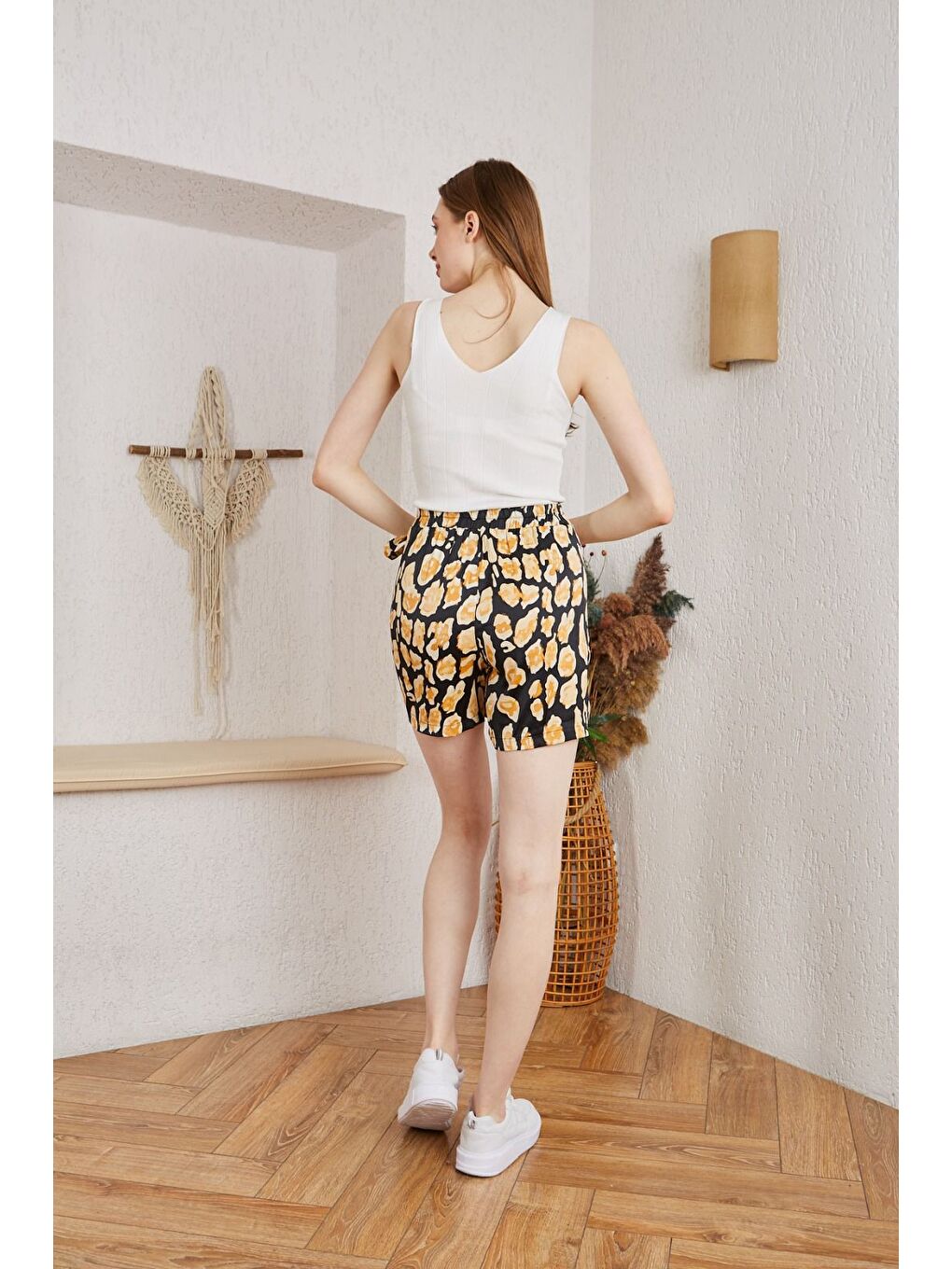 Siyah Kadın Leopar Desenli Yüksek Bel Bağlamalı Mini Etek-5