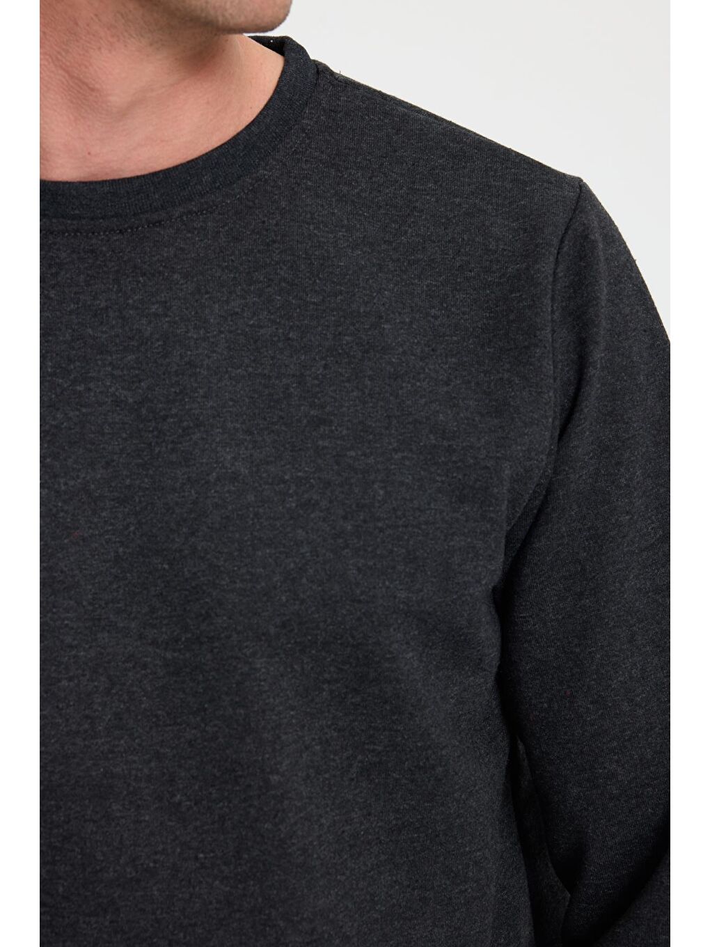 Erkek Regular Fit Klasik Kesim Pamuklu 2 İplik Yumuşak Dokulu Bisiklet Yaka Antrasit Eşofman Takımı-2