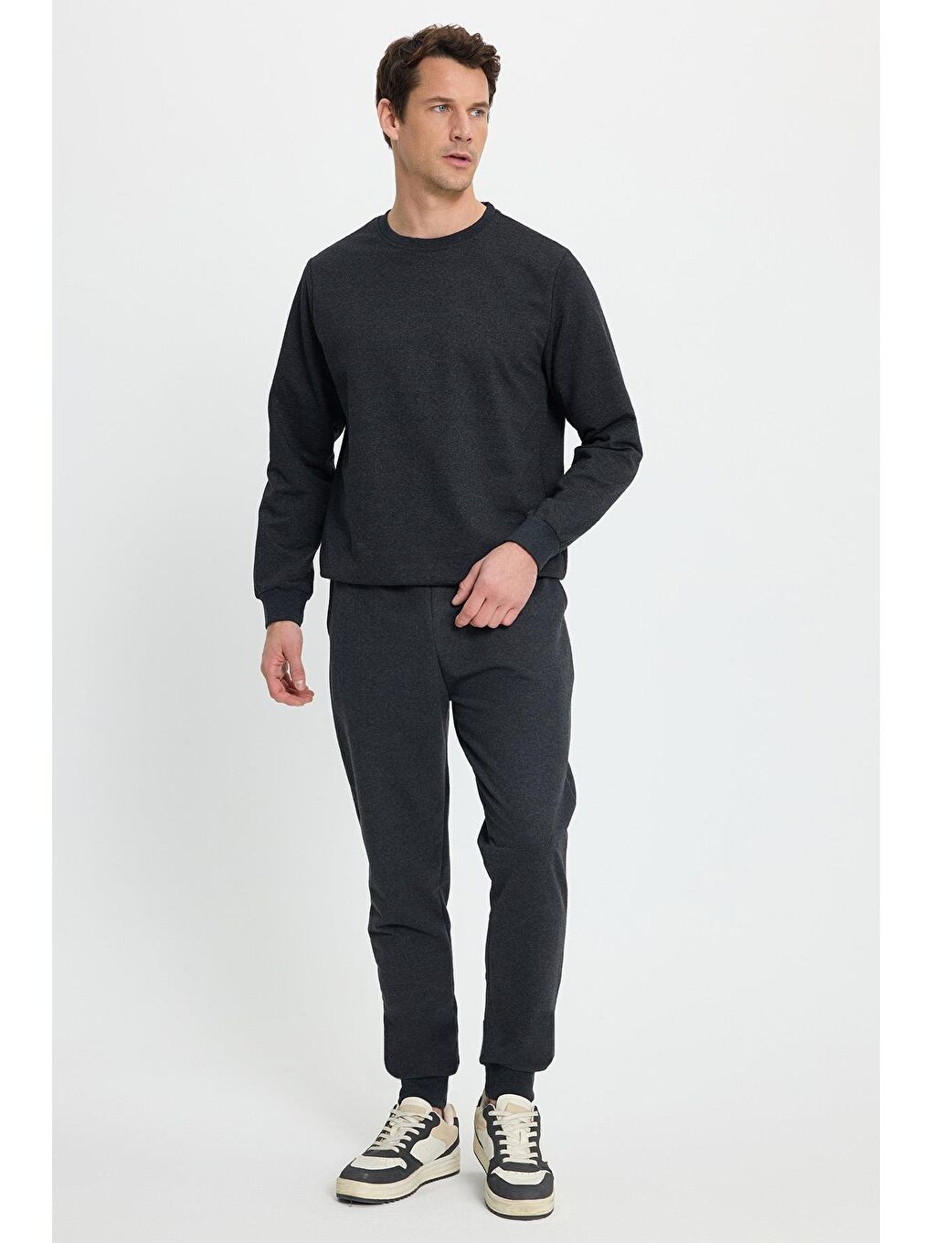 Erkek Regular Fit Klasik Kesim Pamuklu 2 İplik Yumuşak Dokulu Bisiklet Yaka Antrasit Eşofman Takımı-3