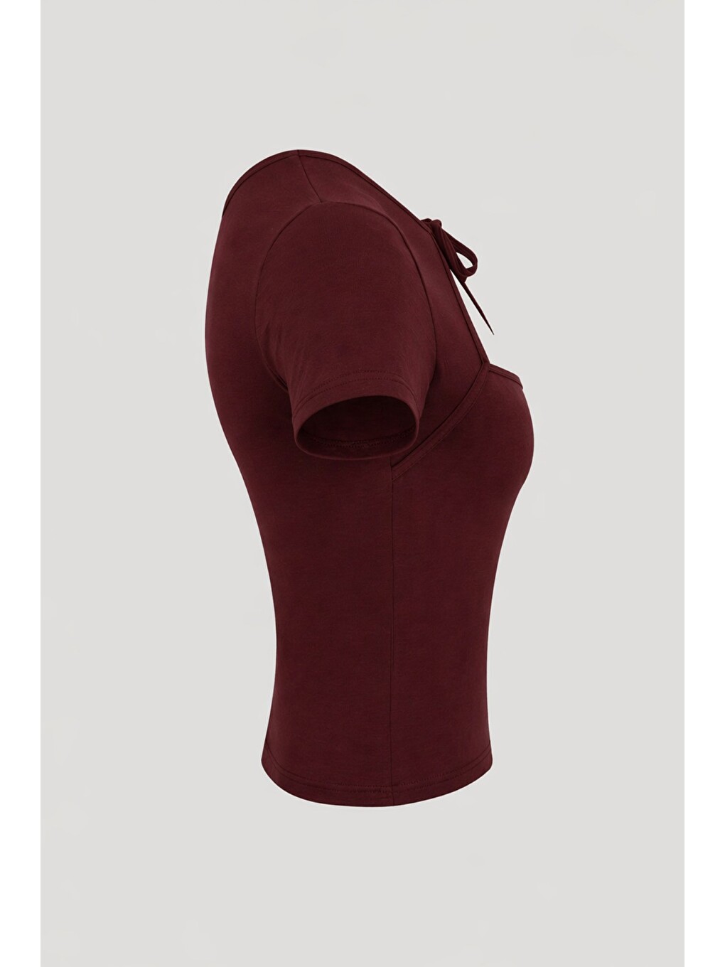 Bordo Kadın Bağlama Detaylı Crop Tişört Dekolteli Modern Kesim Üst-1
