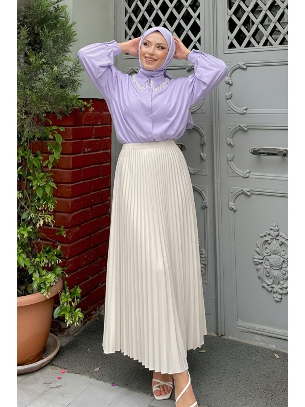 Bej Kadın Piliseli Uzun Etek Krem-2