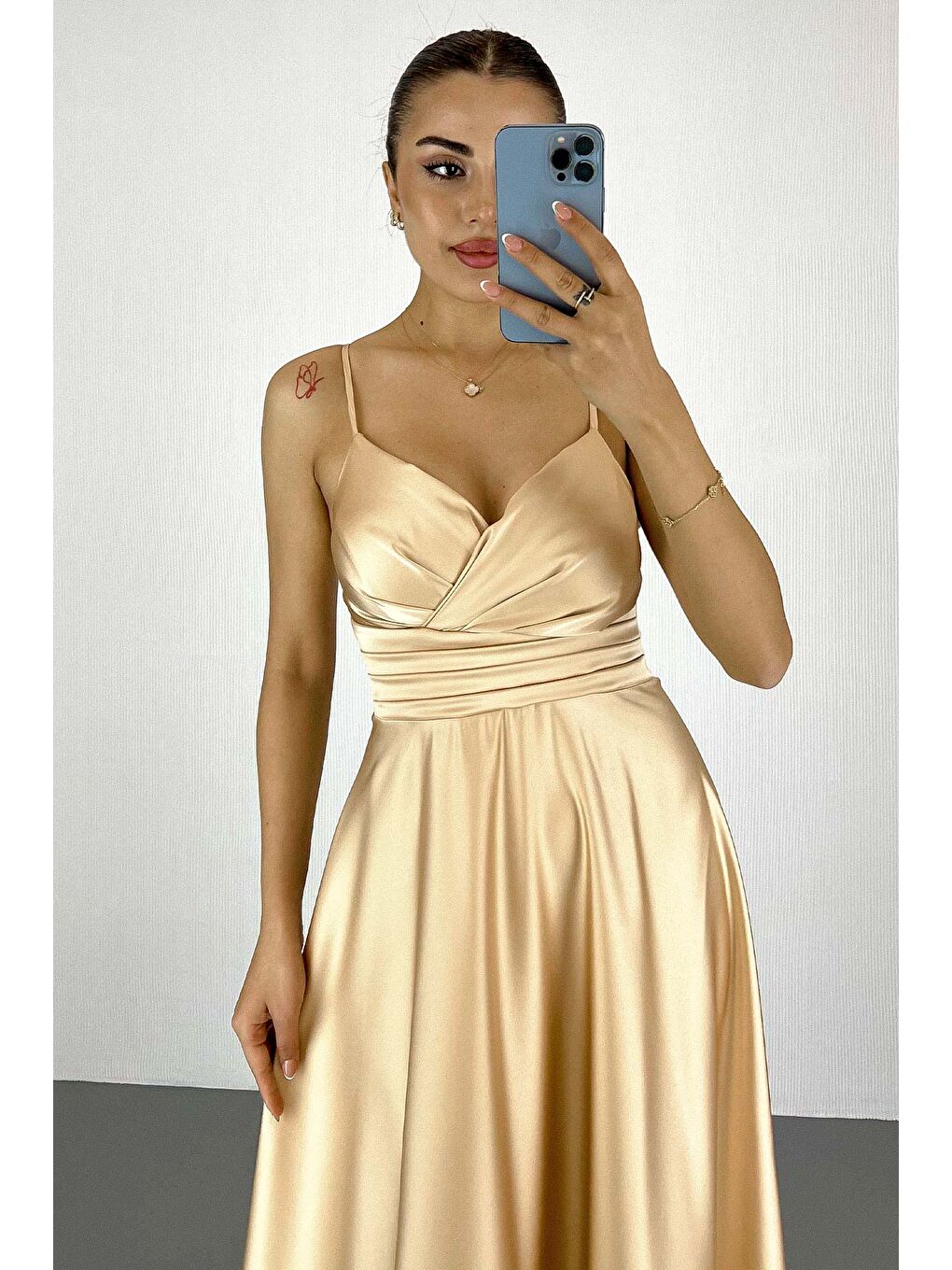 Sarı Kadın Gold İp Askılı Bel Kemerli Saten Uzun Abiye & Mezuniyet Elbisesi-2