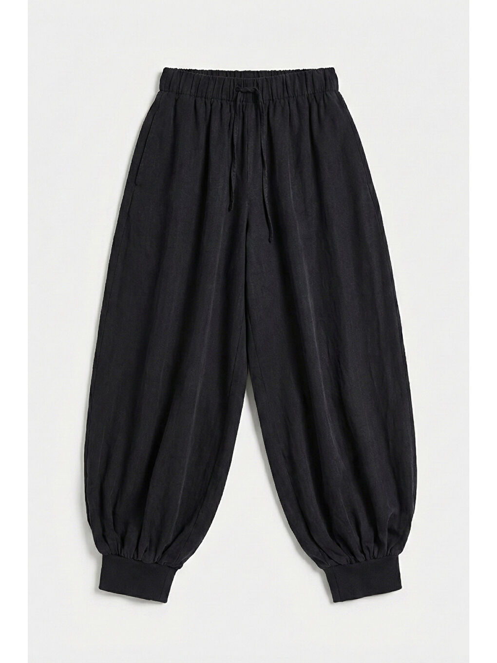 Kadın Siyah Renk s5-1 Baggy Fit Viskon Kumaş Rahat Kesim Yürüyüş Pantolonu-4