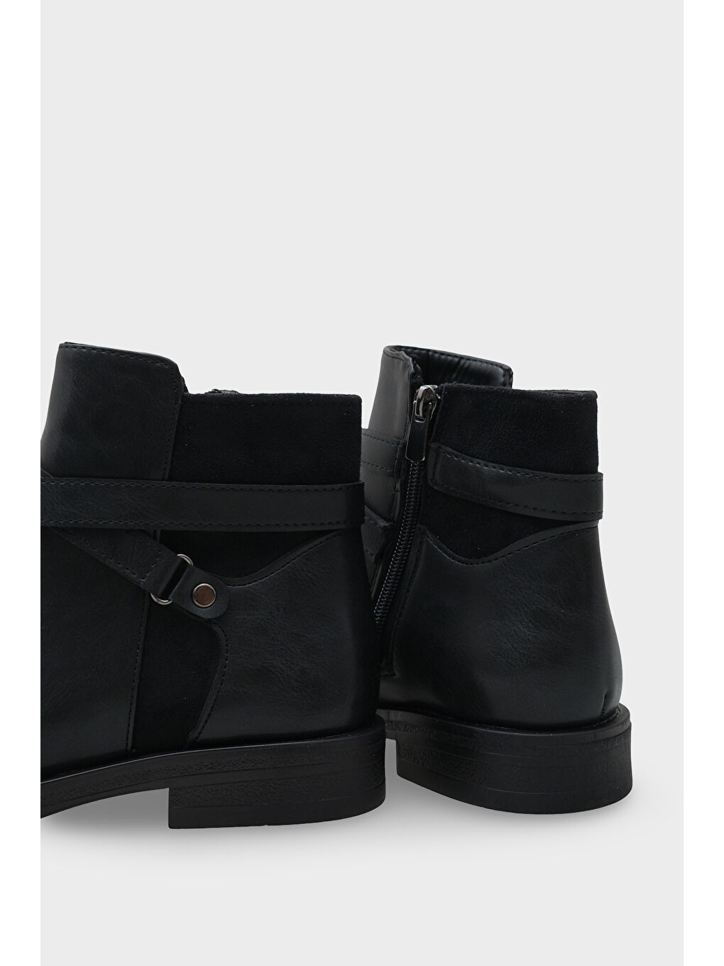 Siyah Tory Yandan Fermuarlı Kadın Bot-3