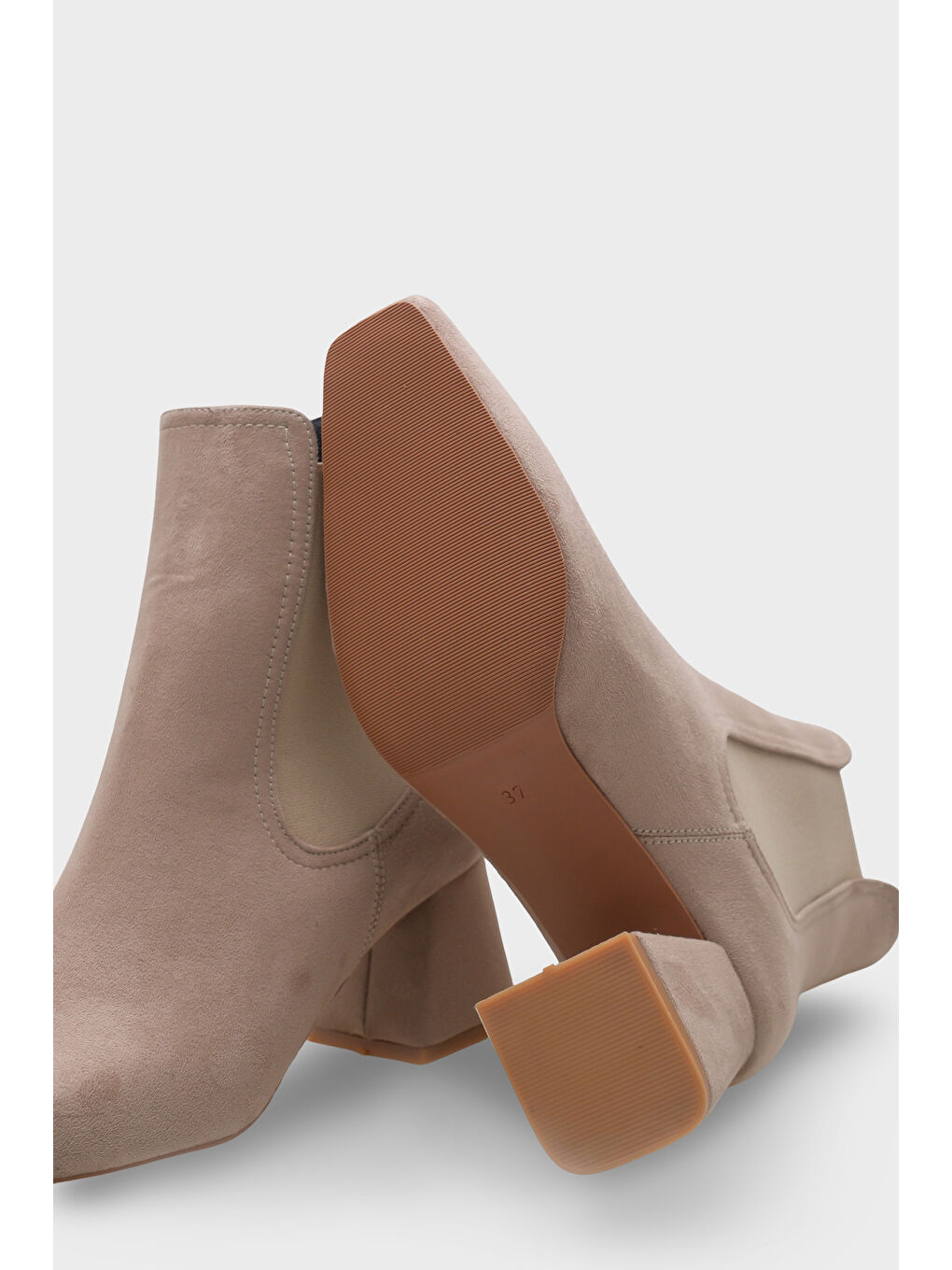 Bej Ronny Sivri Burunlu Yandan Lastikli Kadın Bot-3