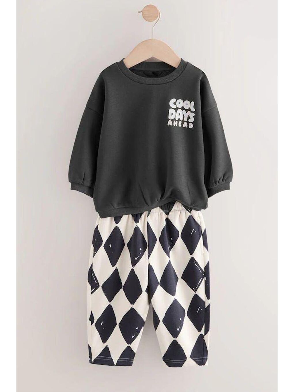 Pembe Erkek Çocuk 3 İplik Kumaş Slogan Baskılı Sweatshirt Ve Dama Baskılı Eşofman Altı Alt Üst Takım