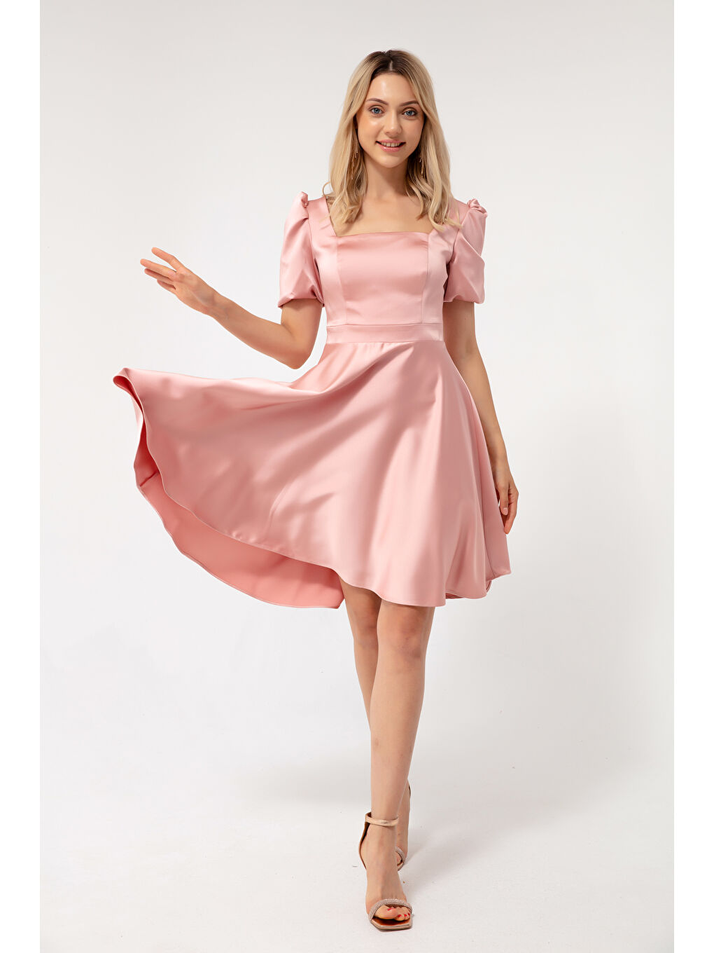 Pembe Kadın Pudra Balon Kol Kloş Kesim Midi Saten Abiye Elbise-2