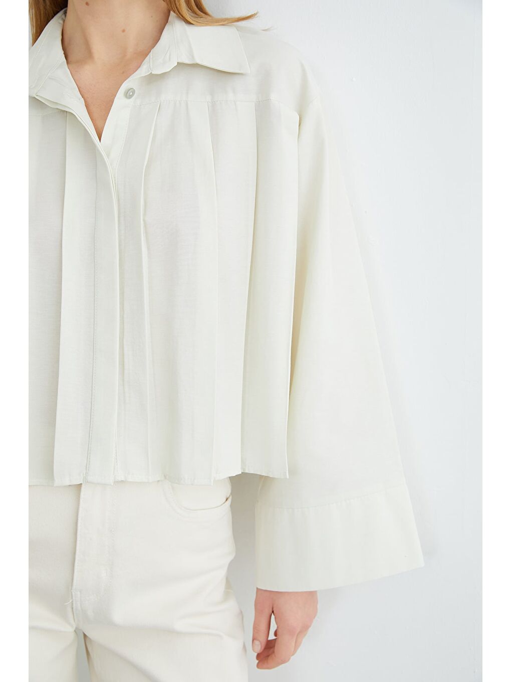 Yeşil Pileli Geniş Kol Salaş Crop Gömlek-4