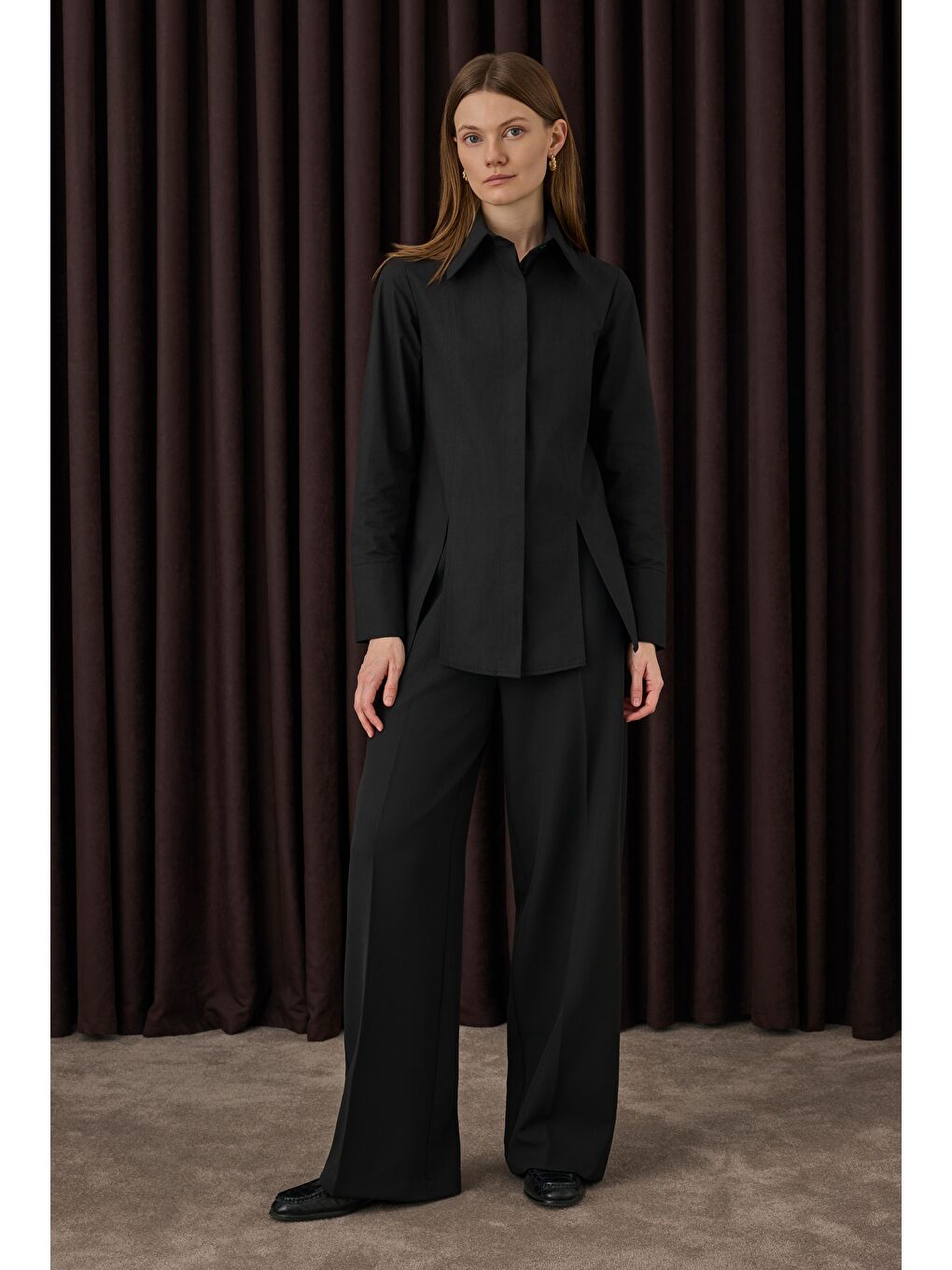 Yırtmaç Detaylı Gömlek Siyah-1