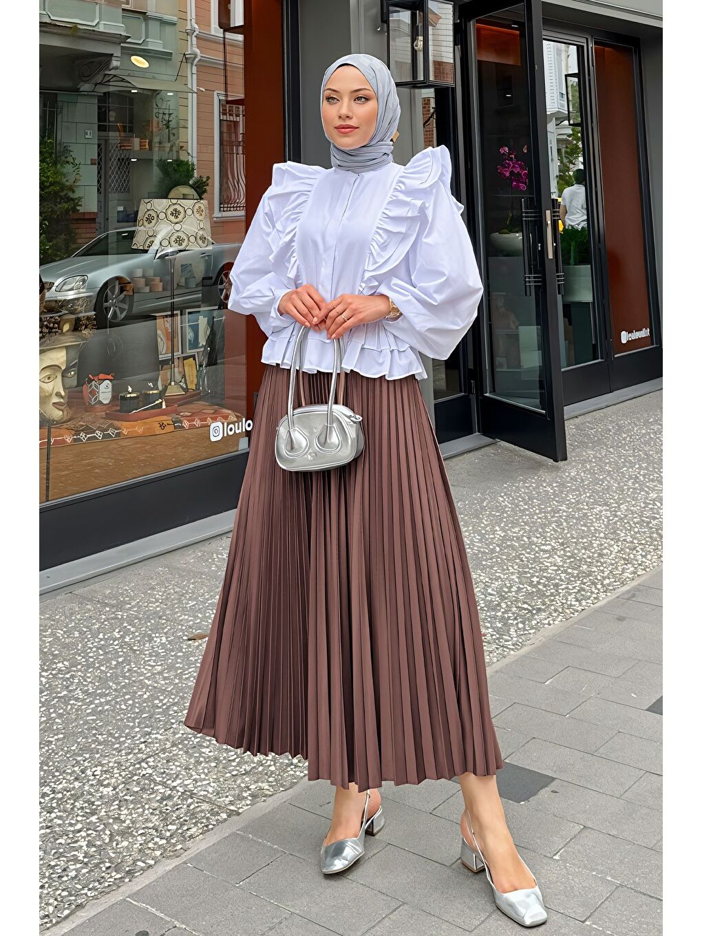 Kahverengi Piliseli Etek